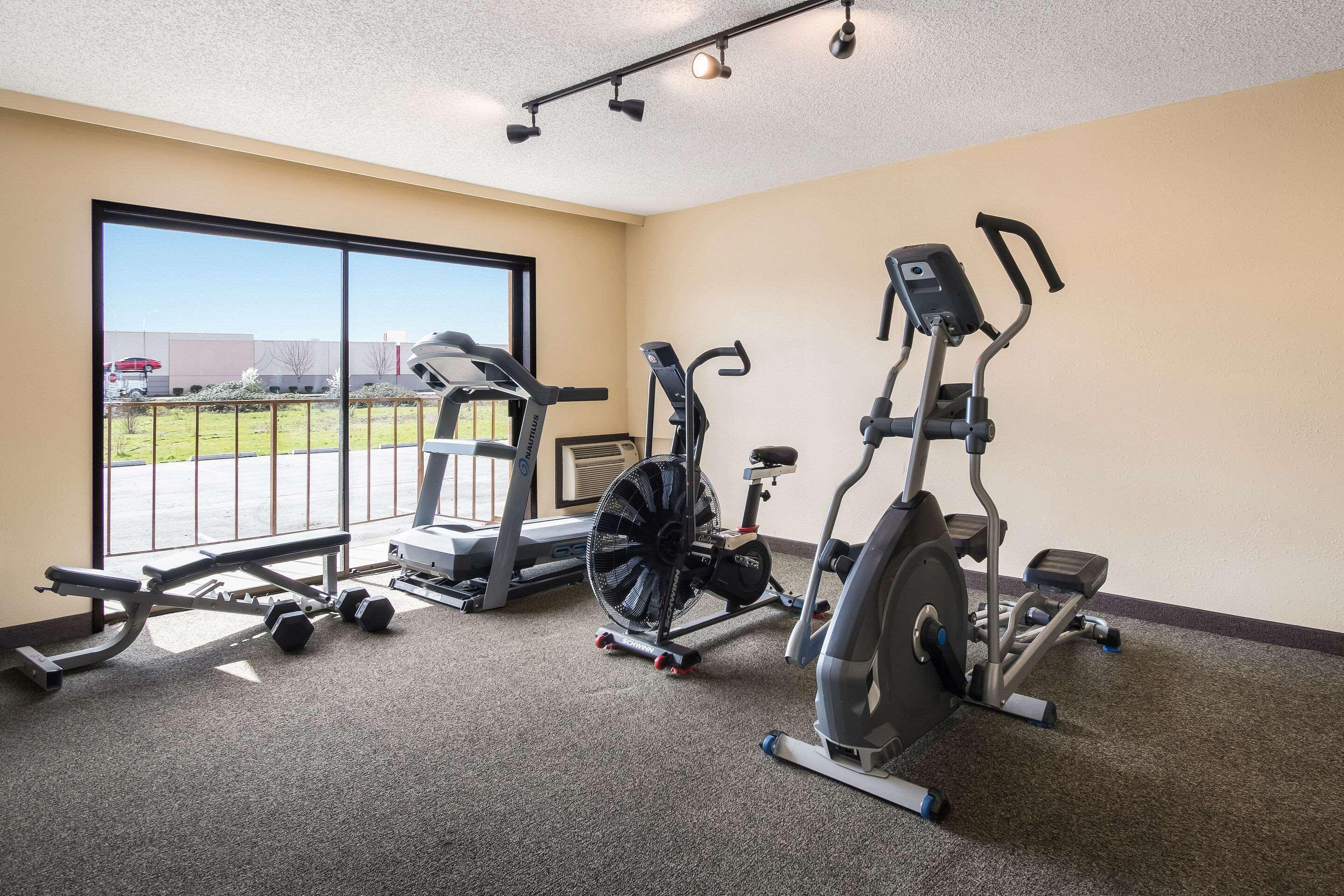 Rodeway Inn & Suites Portland - Jantzen Beach Buitenkant foto
